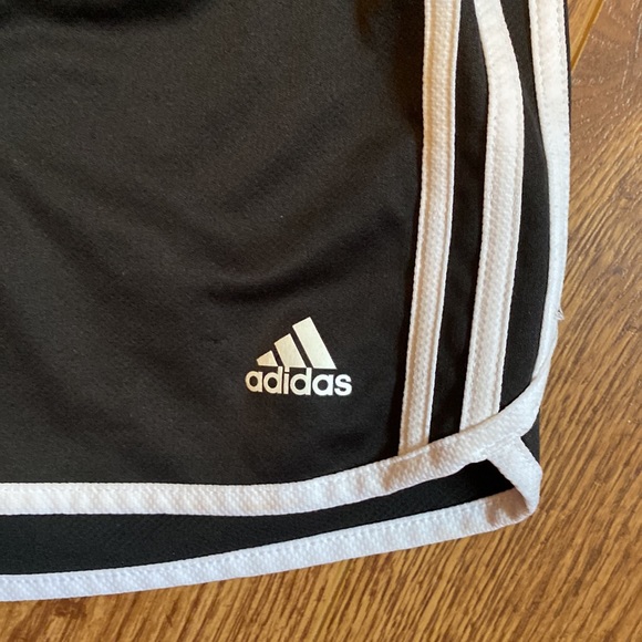 Adidas shorts - Picture 2 of 3